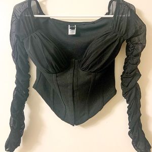 Ruched shoulder crop